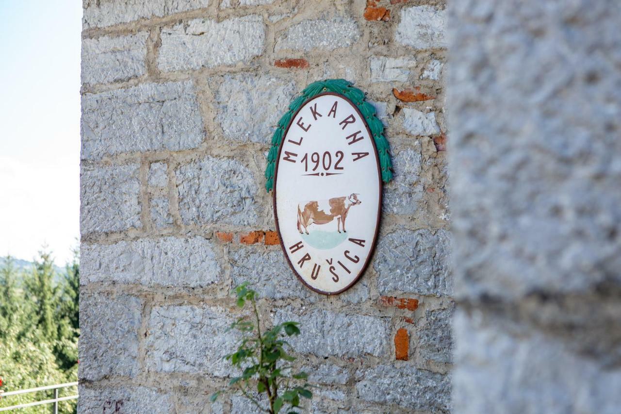 Villa Anton - The Old Dairy Hrusica  ภายนอก รูปภาพ